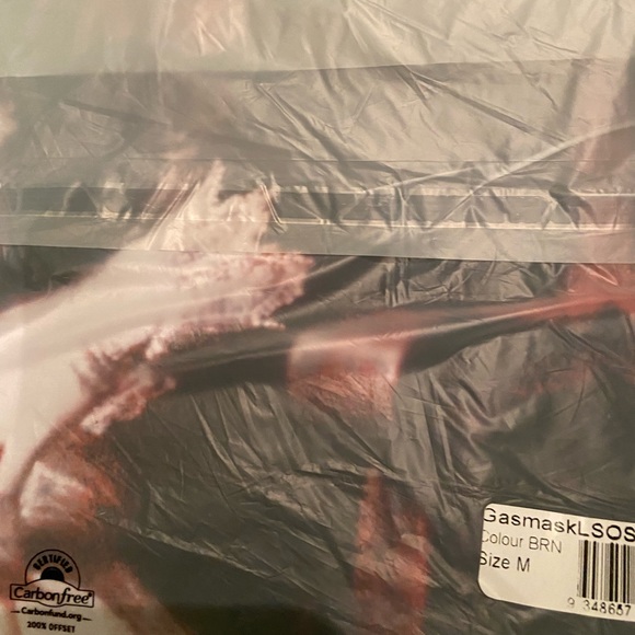 Blackmilk GAS MASK SKULLS LONG SLEEVE BFT
Size Medium M NWT - Picture 13 of 15